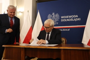  - Modernizacja i rozbudowa Portu lotniczego Wrocław-Strachowice - podpisanie dokumentów